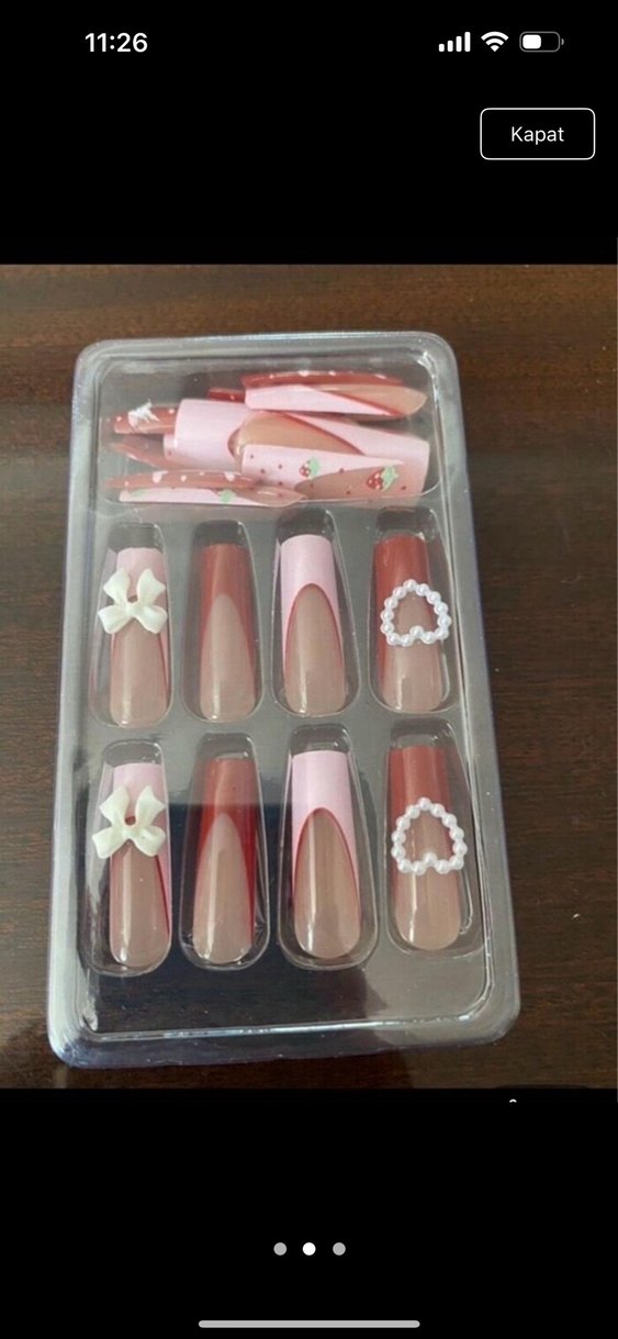 Kırmızı ve Pastel Tırnak takma lolita - Görsel 2