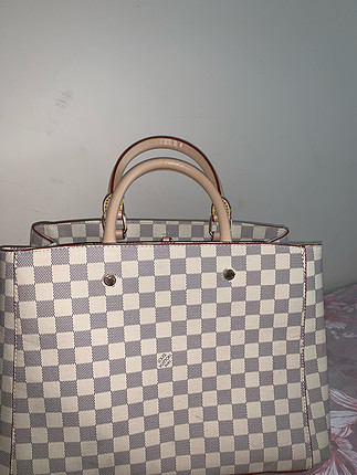 Louis Vuitton Lv kol replika çantası