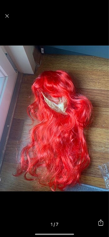 Kırmızı peruk