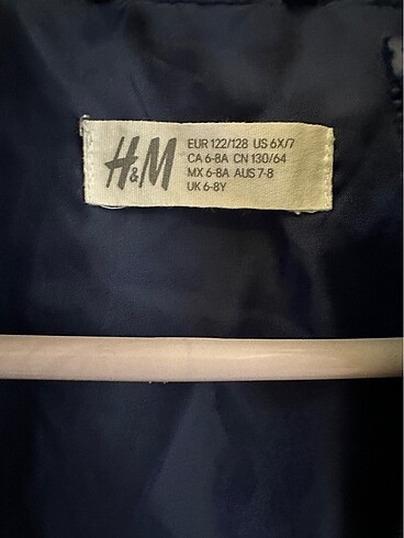 8 Yaş Beden lacivert Renk H&M erkek çocuk yağmurluk