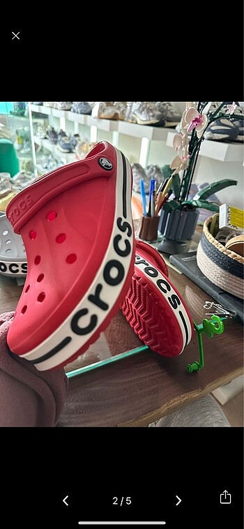 36 Beden kırmızı Renk Crocs terlik