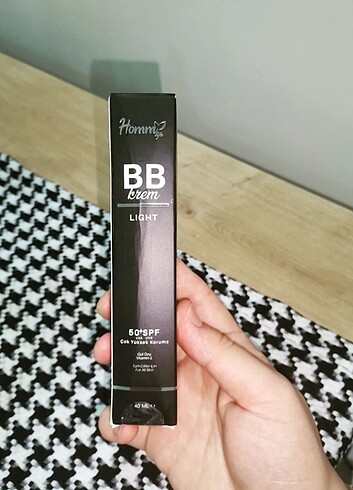 Bb krem light