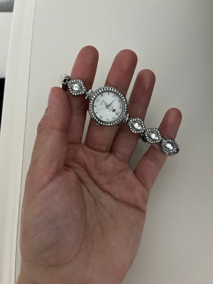 Gümüş Renk Taş Detaylı Kadın Kol Saati - Görsel 2