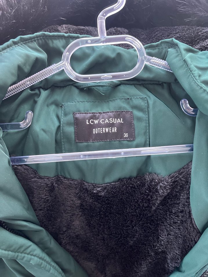 Kürklü Kapüşonlu Yeşil Kadın Kış Montu - Görsel 4