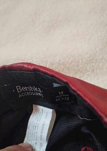 Bordo Saten Görünümlü Kadın Şapka - Görsel 2