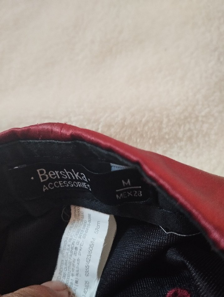 Bordo Saten Görünümlü Kadın Şapka - Görsel 2