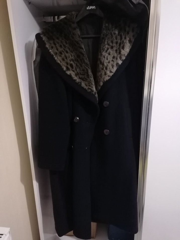 Leopar Desenli Kürklü Kaşe Kaban - Görsel 4