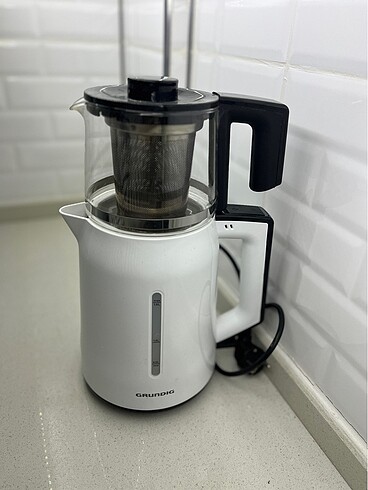Grundig çaycı
