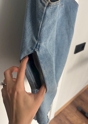Stradivarius Kadın Mavi Denim Askılı Midi Salopet