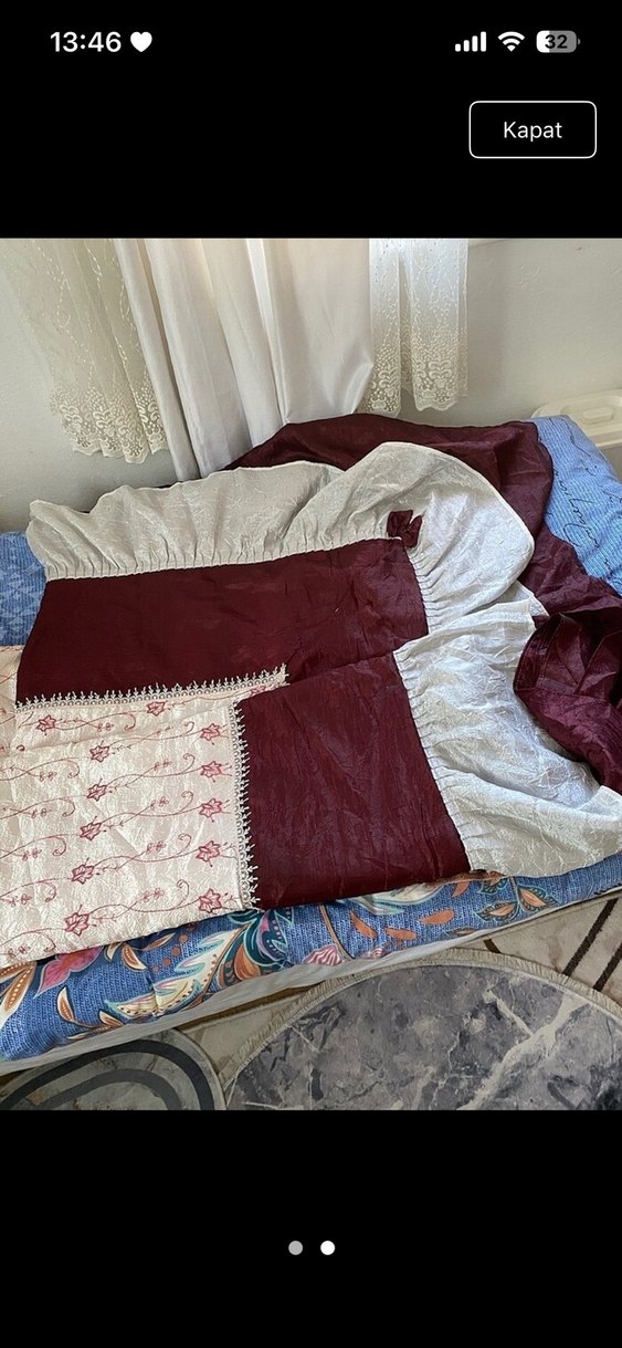 Bordo Nakışlı Yatak Örtüsü - Görsel 2