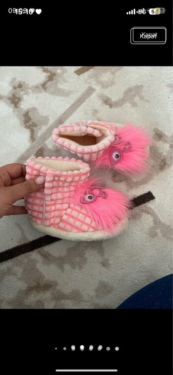 Kızlar için Pembe Kürklü Örgü Ev Terliği - Görsel 2