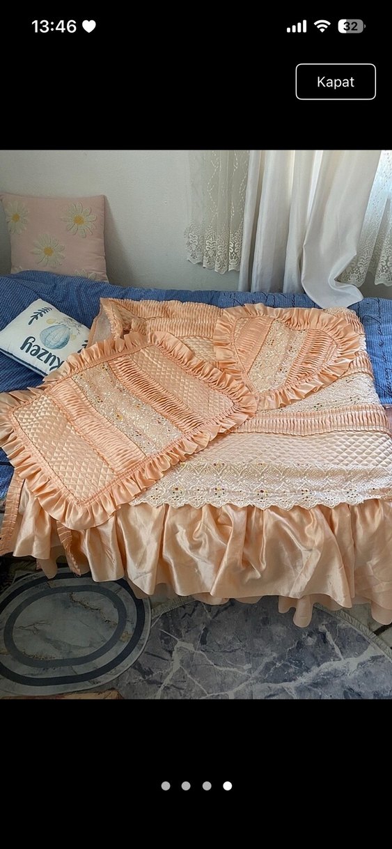 Nakışlı Bej Pastel Yatak Örtüsü - Görsel 4