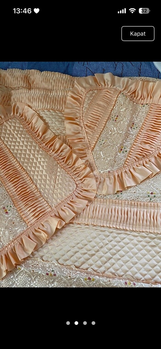 Nakışlı Bej Pastel Yatak Örtüsü - Görsel 2