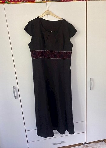 Bordo Nakışlı Uzun Kadın Takım Elbise - Görsel 4