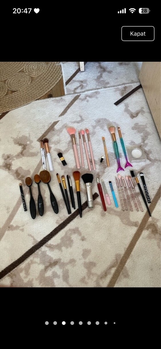 Beyaz ve renkli makyaj fırça seti - Görsel 3