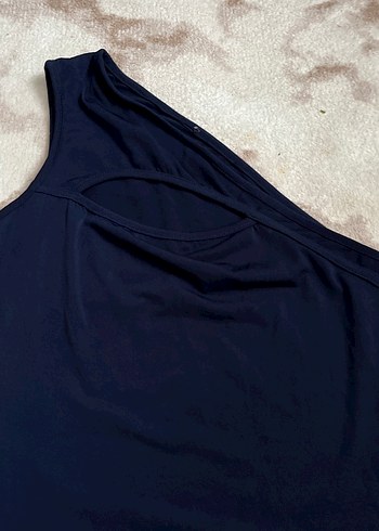 Tek Omuzlu Siyah Kadın Mayo - Görsel 4