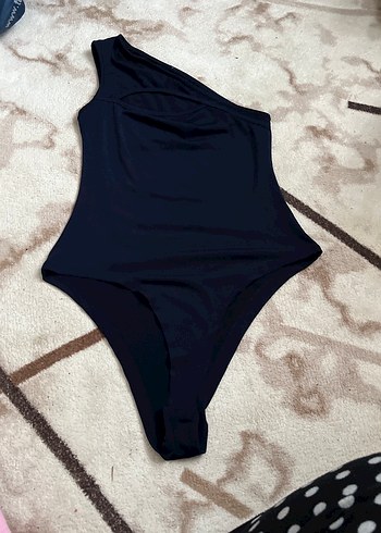 Tek Omuzlu Siyah Kadın Mayo - Görsel 3