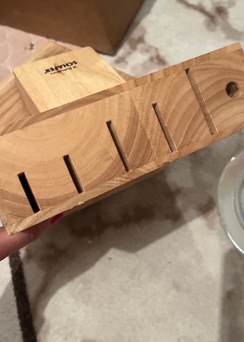 Çeşitli Renklerde Tabak ve Mutfak Gereçleri - Görsel 7