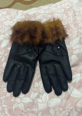 Kahverengi Kürklü Deri Kadın Eldivenleri - Görsel 4