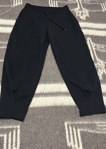 Kadın Siyah Midi Spor Rahat Pantolon - Görsel 3