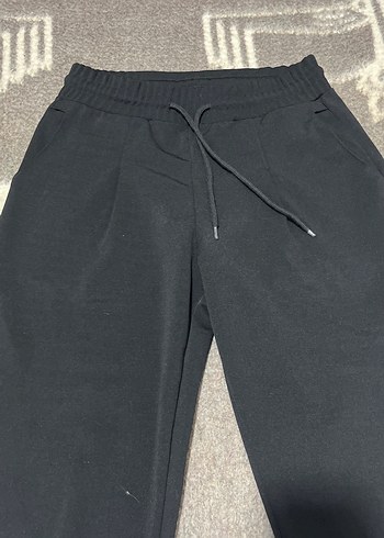 Kadın Siyah Midi Spor Rahat Pantolon - Görsel 4