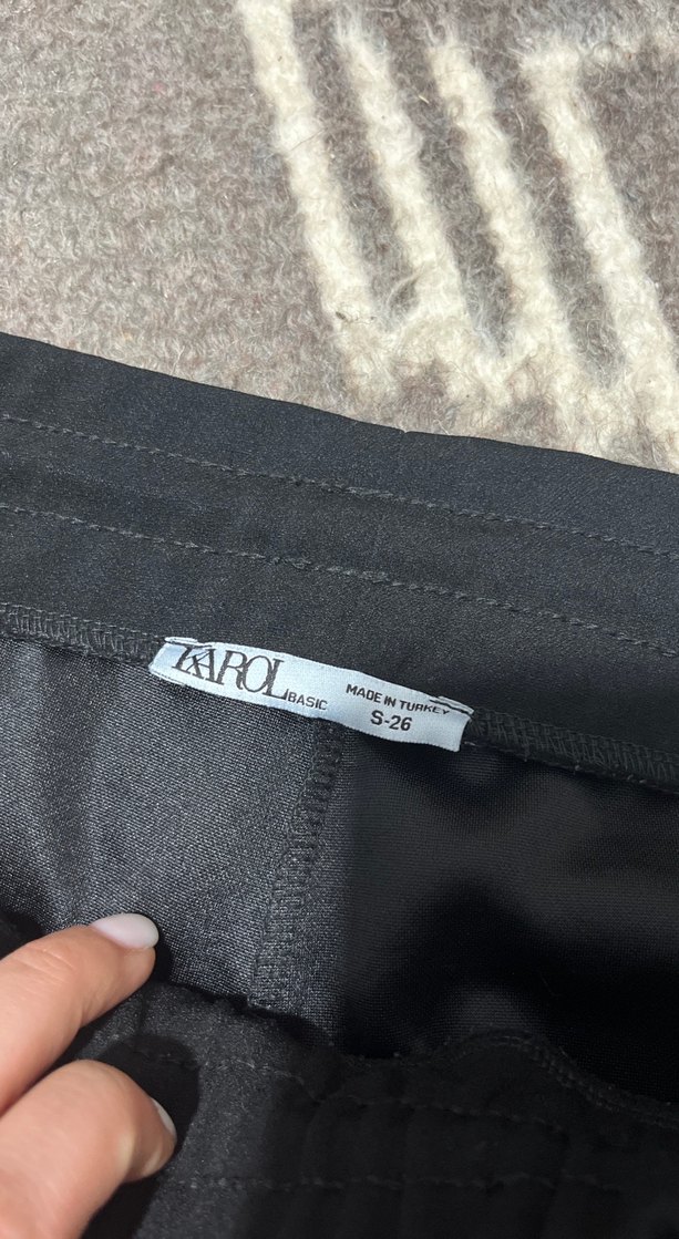 Kadın Siyah Midi Spor Rahat Pantolon - Görsel 5