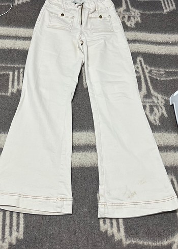 için Beyaz Geniş Paça Denim Pantolon - Görsel 3