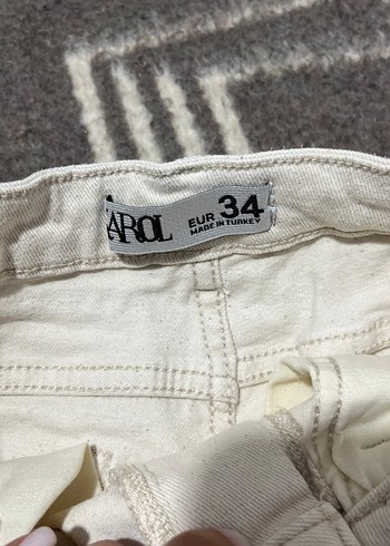 Beyaz Midi Kadın Kot Pantolon - Görsel 6