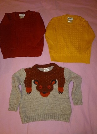 9-12 ay soobe 4 kazak ,1 sweetshirt