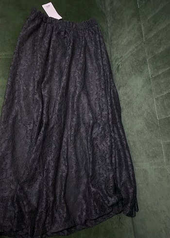 Siyah Uzun Drapeli Gotik Etek