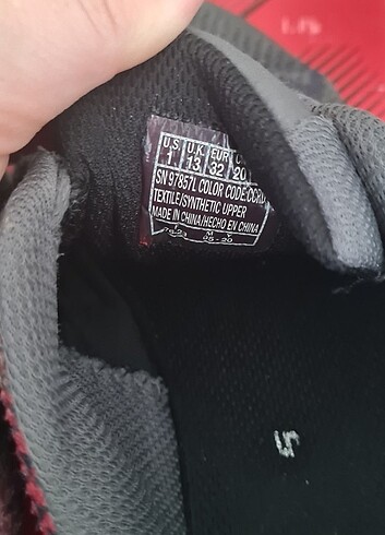 32 Beden gri Renk Skechers cocuk ayakkabisi