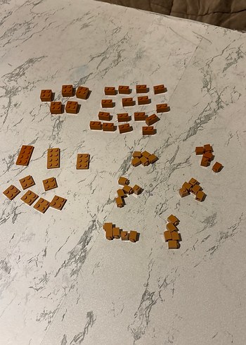 Diğer Kahverengi Lego Parçaları Seti