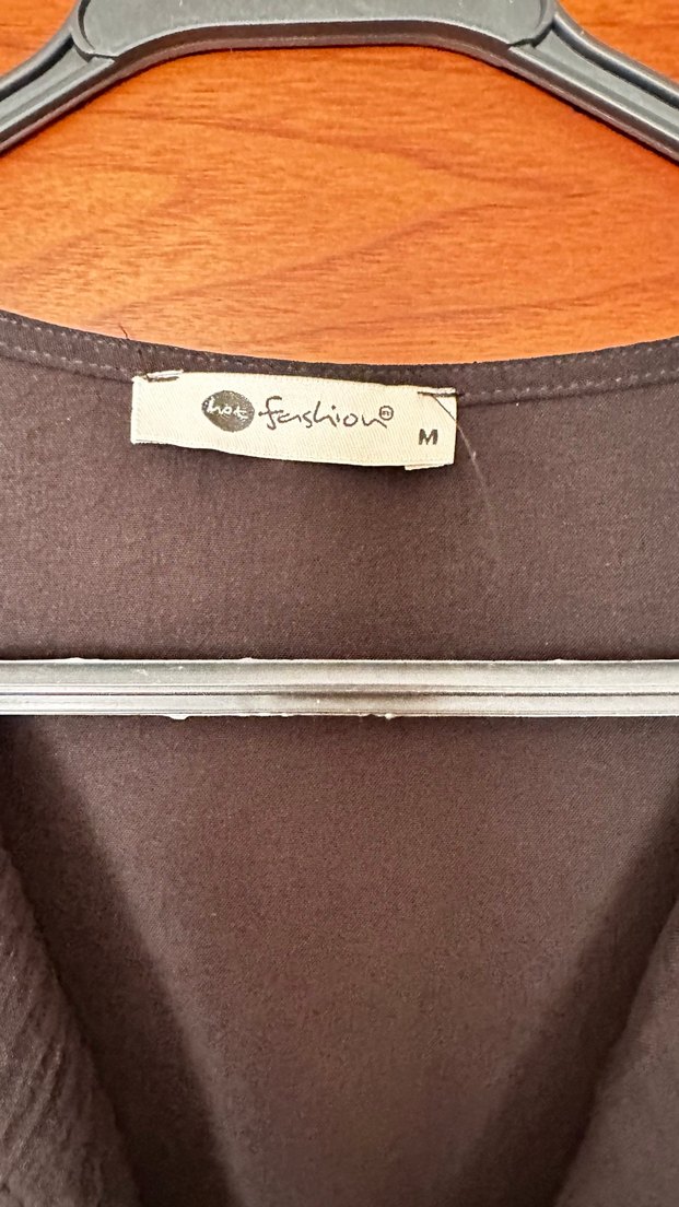 Dökümlü elbise - Görsel 5