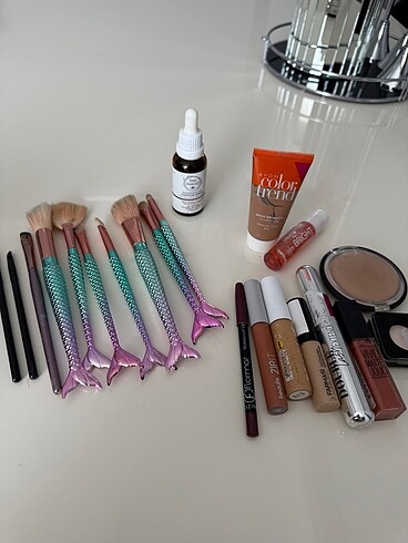 Maybelline Toplu makyaj malzemeleri