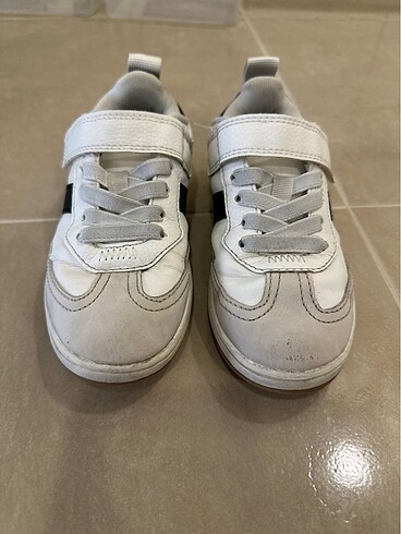 H&M H&M 30 numara spor ayakkabı