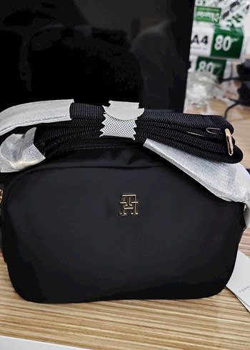 Tommy Hilfiger Orijinal Sifir Siyah Omuz Askili Canta