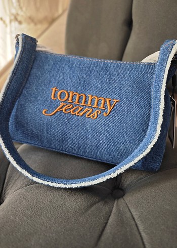 Tommy Hilfiger Tommy Jeans Mavi Denim Omuz Cantasi Orijinal Ve Sifir
