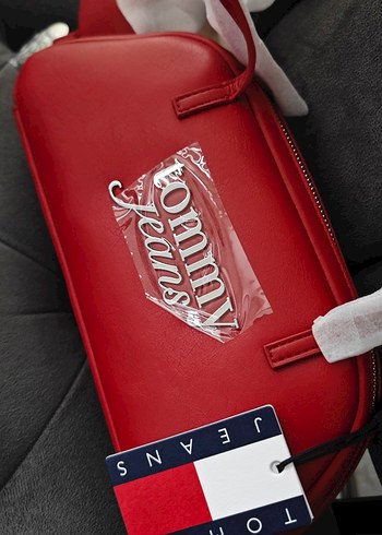 Tommy Hilfiger Tommy Jeans Kirmizi Mini El Cantasi