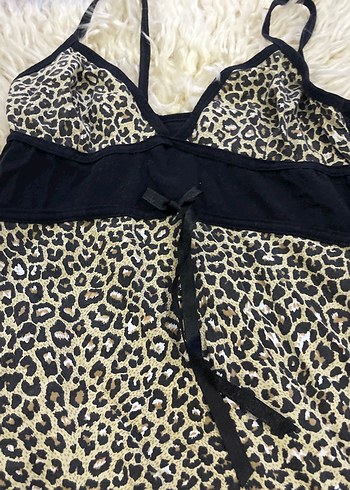 Leopar Desenli İnce Askılı Uzun Kadın Gecelik - Görsel 2