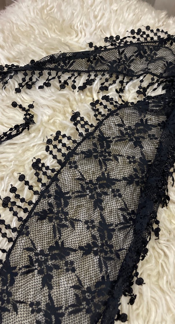 Siyah Dantel Gotik Kadın Fular - Görsel 3