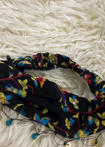 Boncuk Detaylı Çok Renkli Bohem Kadın Fuları - Görsel 3