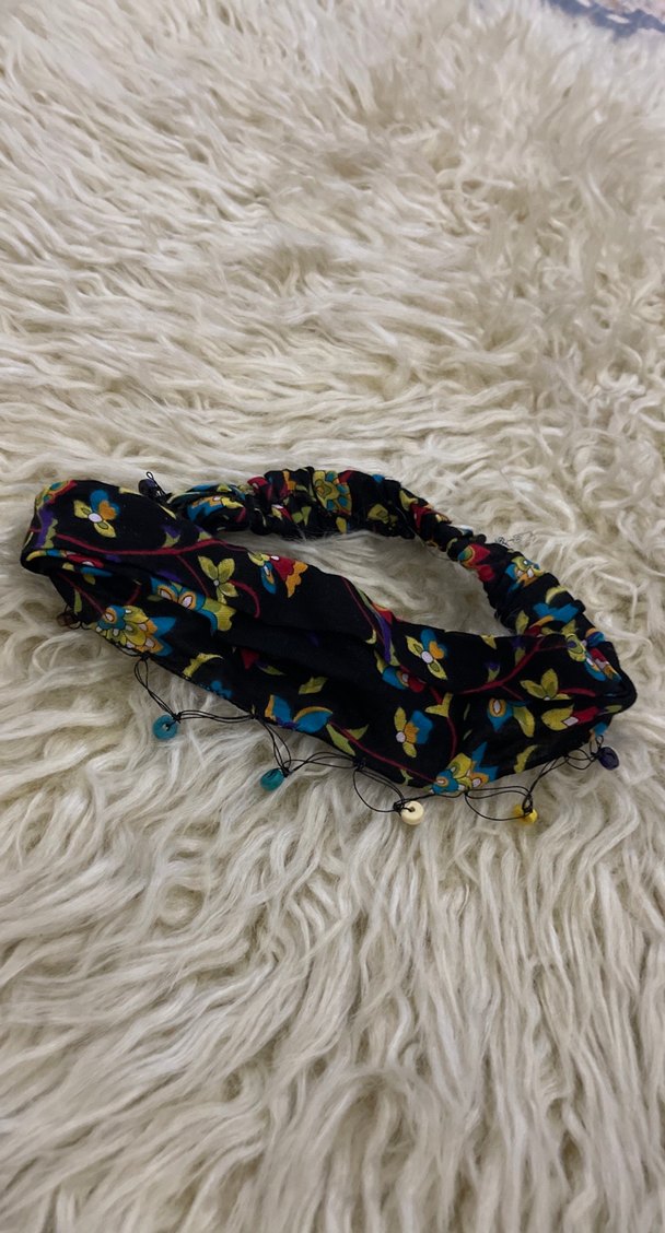 Boncuk Detaylı Çok Renkli Bohem Kadın Fuları - Görsel 4