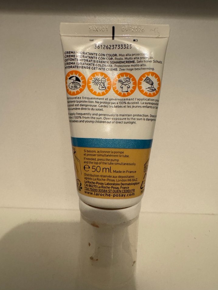 La Roche-Posay Anthelios UVMune 400 SPF 50+ Güneş Koruyucu - Görsel 2
