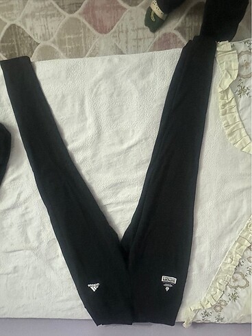 Logolu kalın Adidas tayt