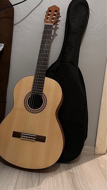 Klasik gitar Yamaha C30M