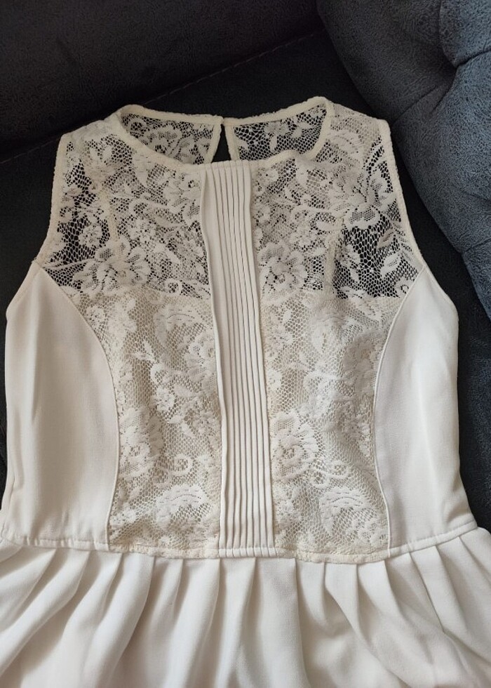 Krem rengi dantel detaylı elbise 38 beden - Görsel 2