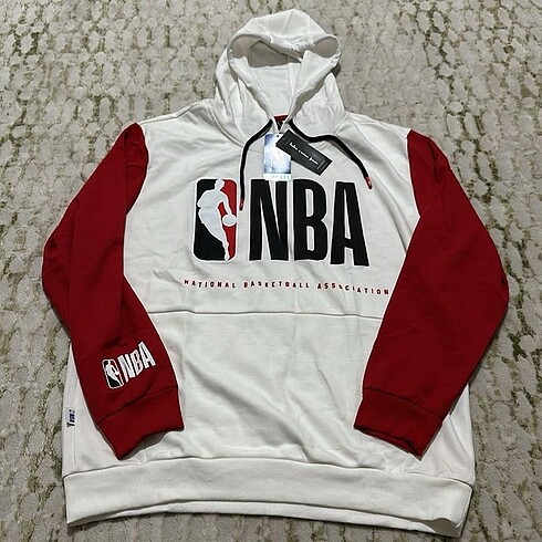 NBA lisanslı sweatshirt XL L M bedenleri mevcut