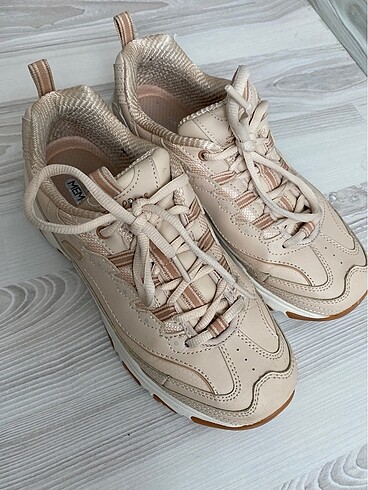 37 Beden camel Renk Skechers Kadın Spor Ayakkabı