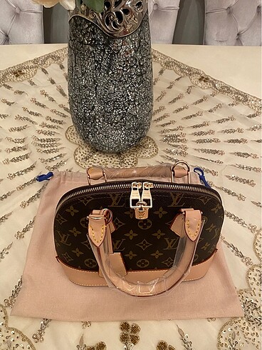 Beden Louis vuitton ithal çanta