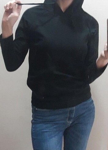 sweatshirt kapşonlu